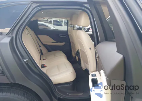 2019 Jaguar F-Pace 25T Prestige из США, поврежденный, VIN SADCK2FX9KA369741